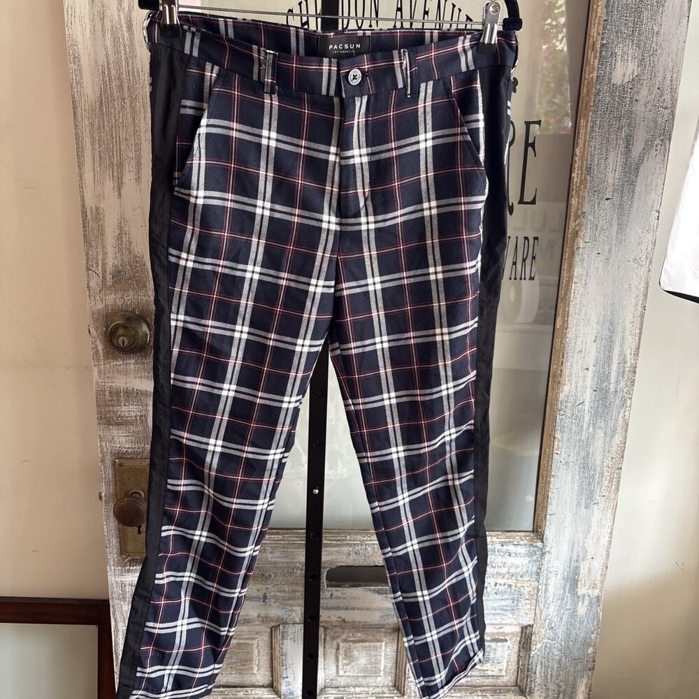 Women’s Navy Blue & Red Plaid Pull On Pants Size 31 NWT